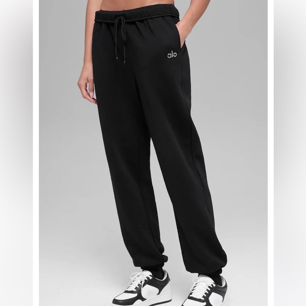 Alo Yoga Accolade Sweatpants Black Medium